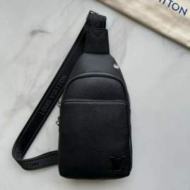 Picture of Louis Vuitton Mens Bags _SKUfw221783863fw